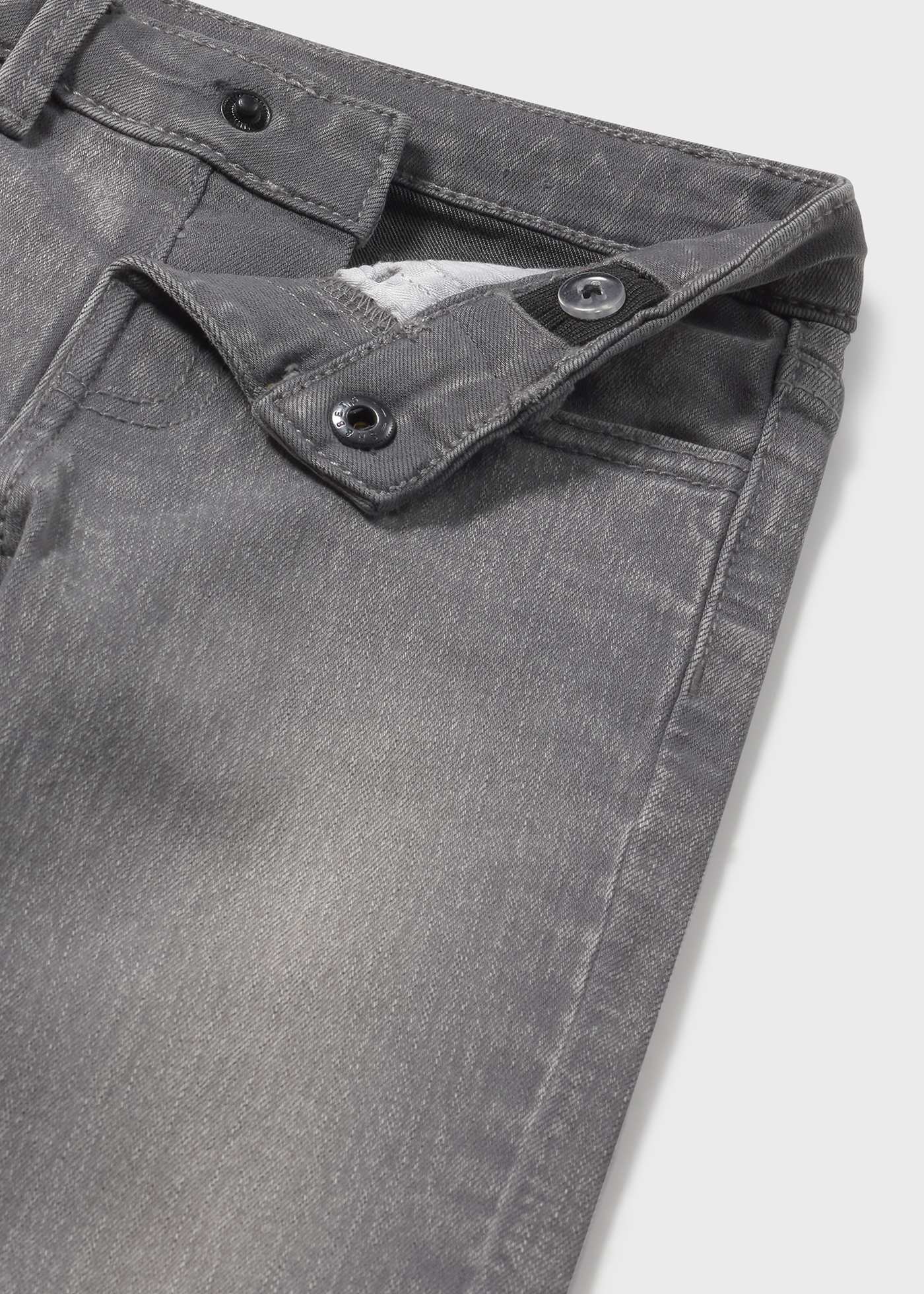 Pantalón denim básico bebé