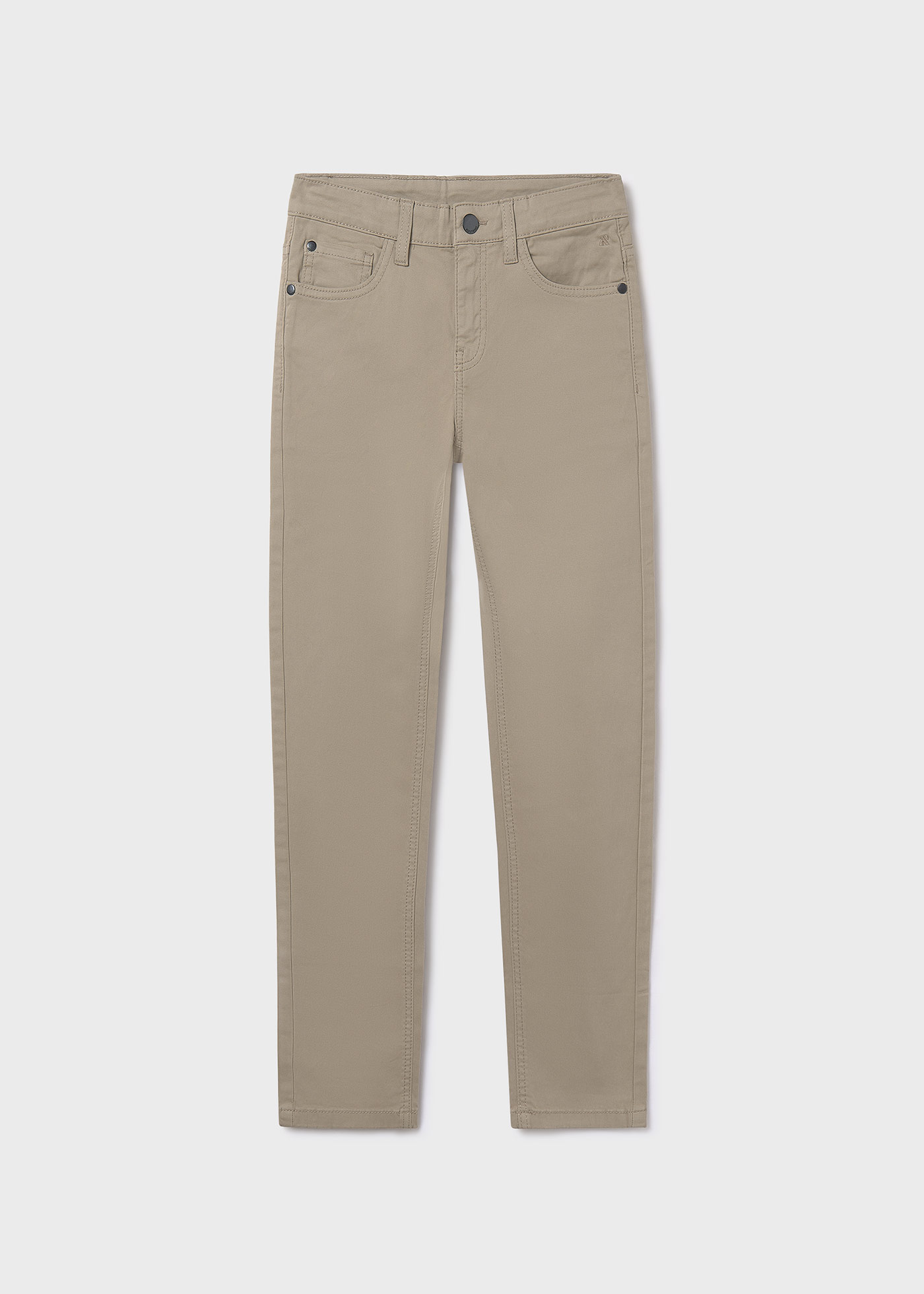 Pantalón básico entallado chico