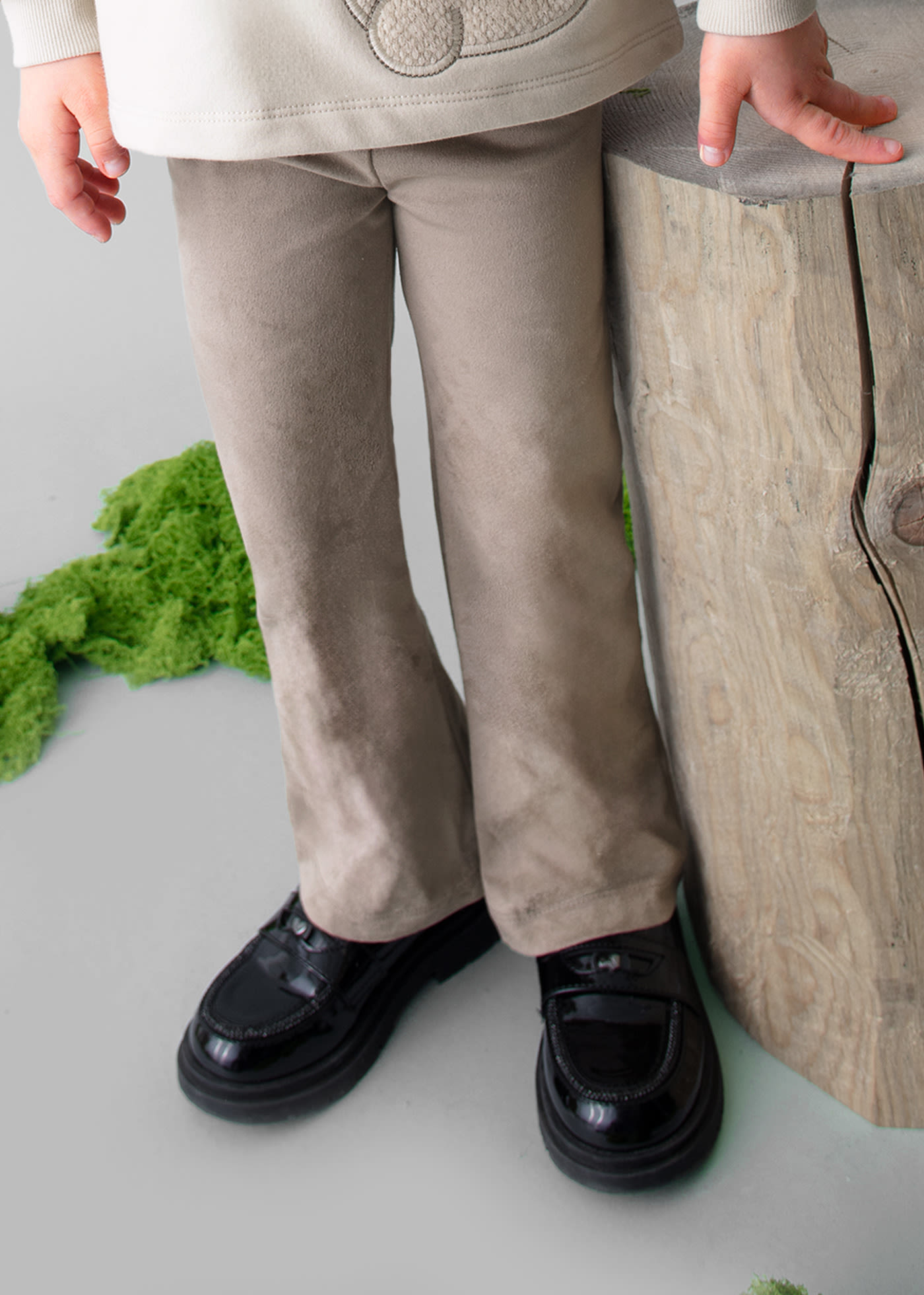 Set Leggings und Sweatshirt bestickt Mädchen