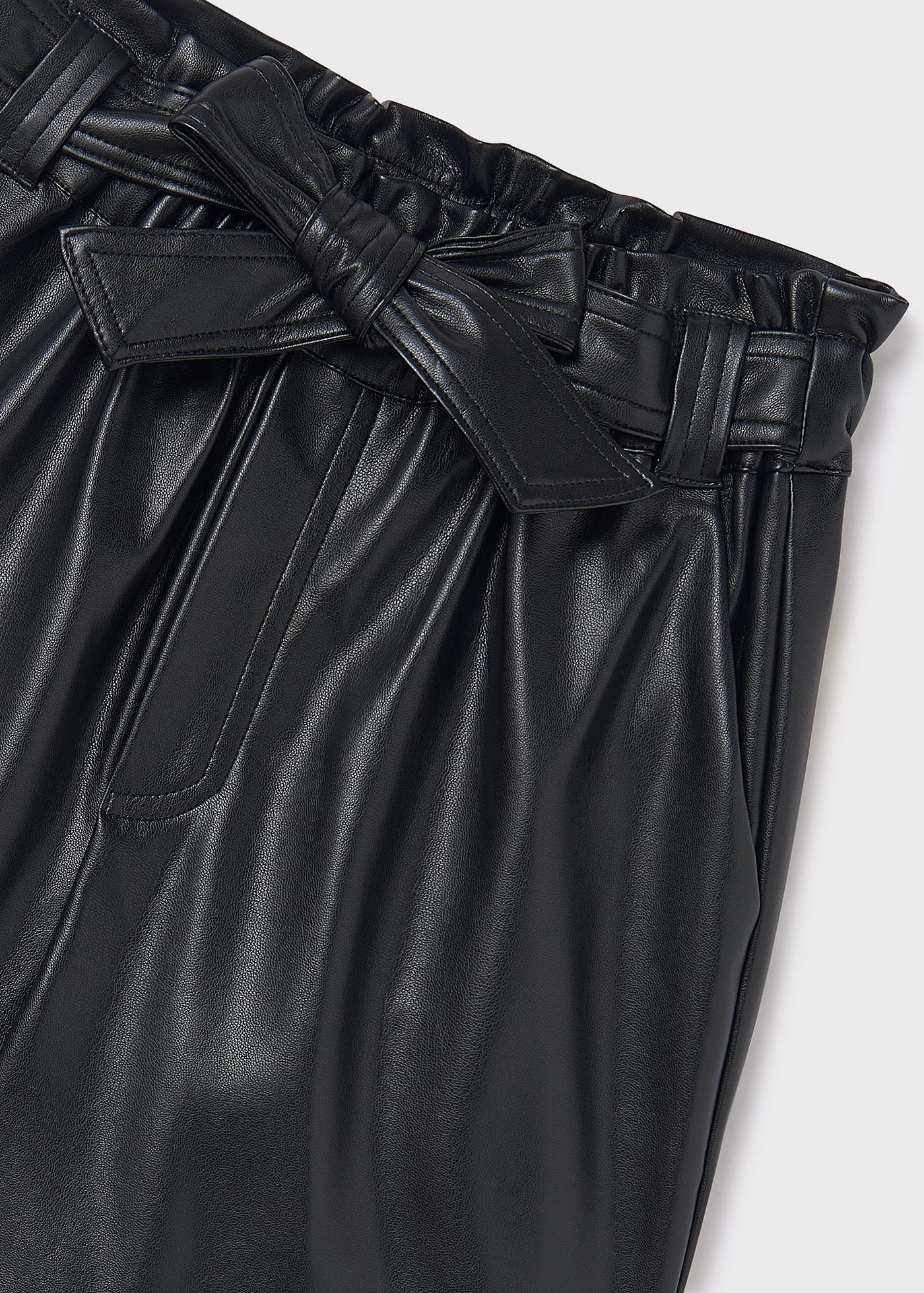 Short en simili-cuir fille