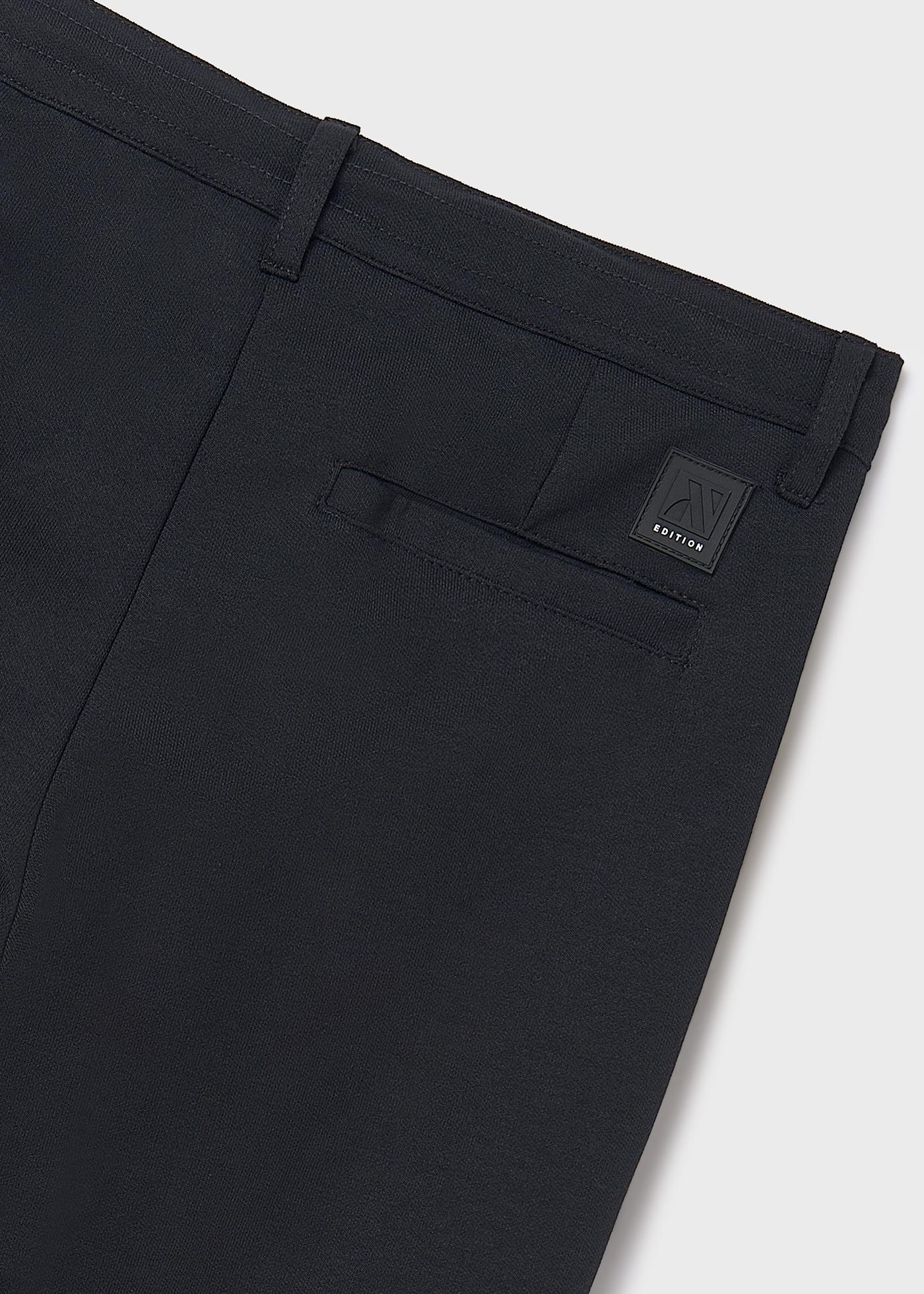 Прав панталон relaxed за момче