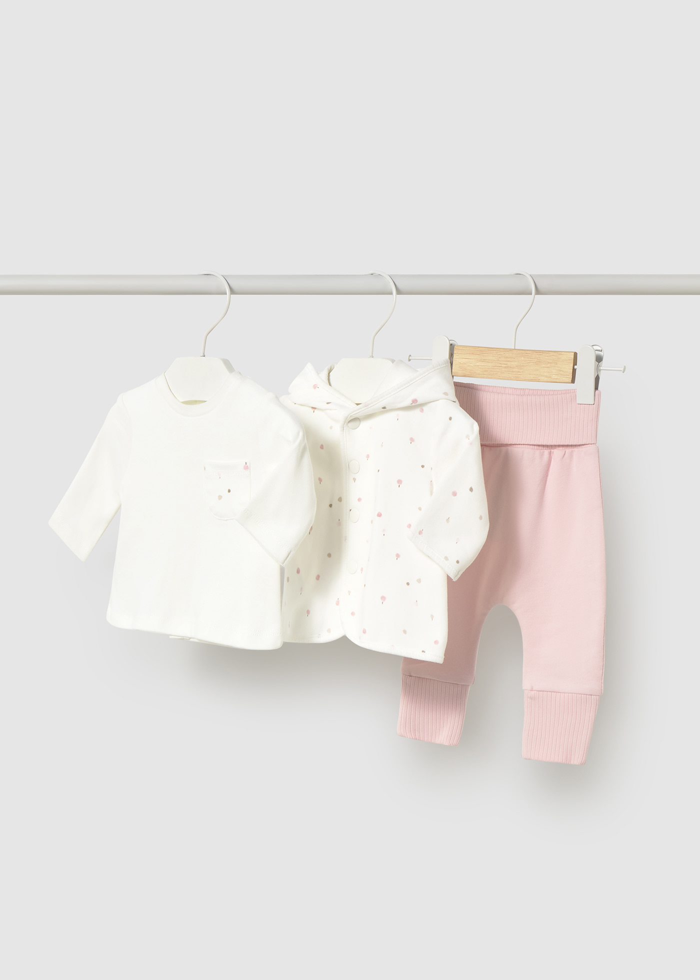 Newborn tracksuit set with t-shirt