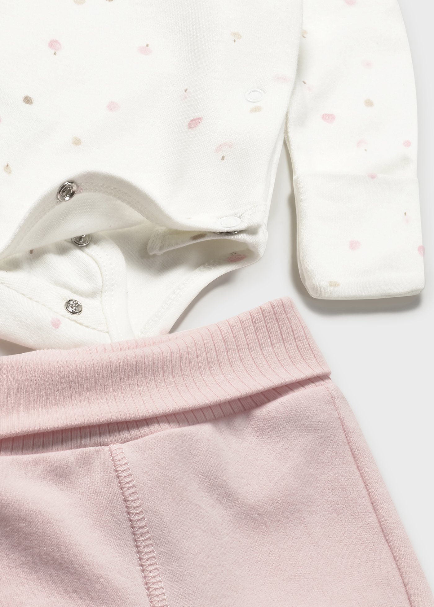 Newborn 4 piece set