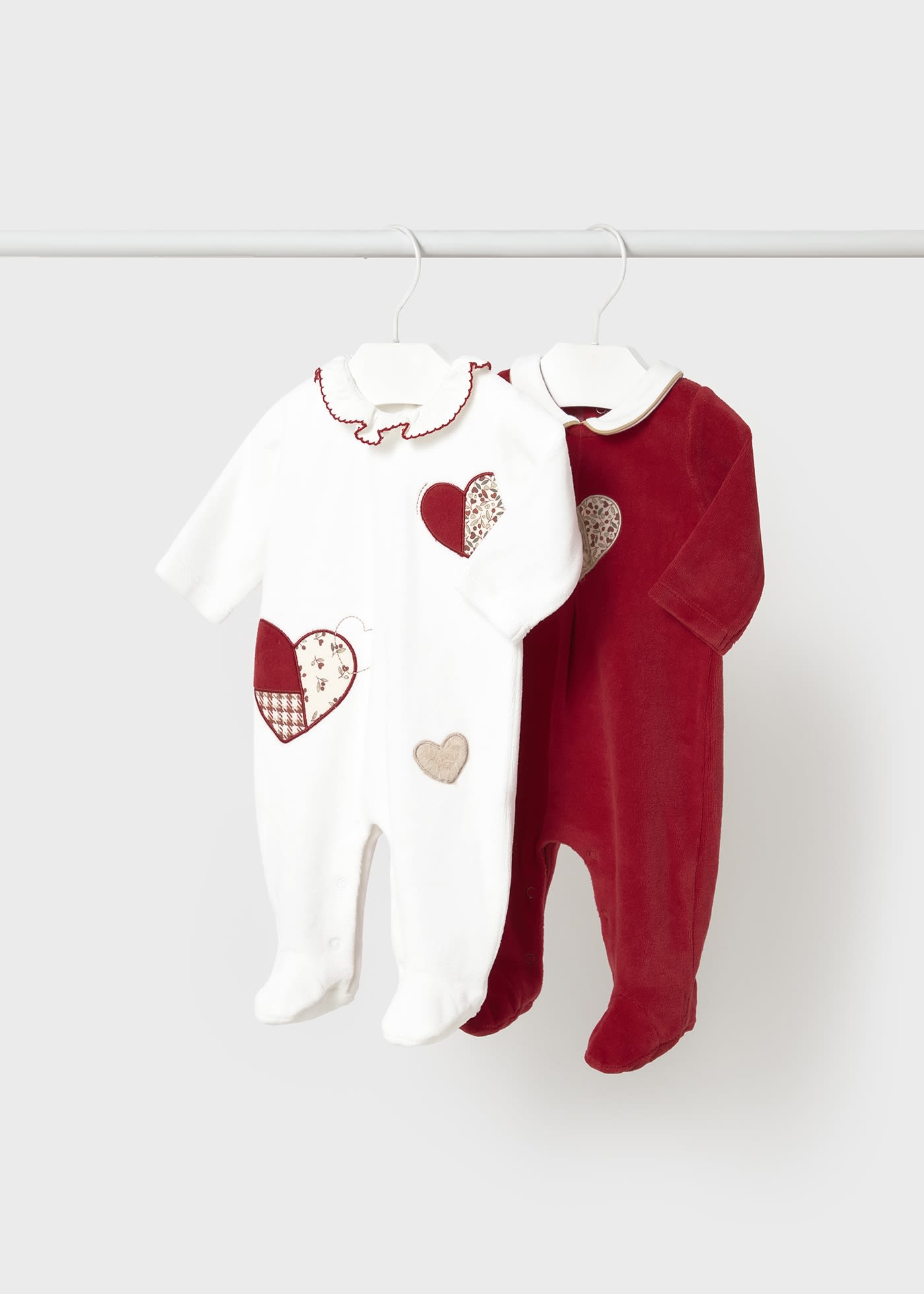 Newborn 2 set footed rompers