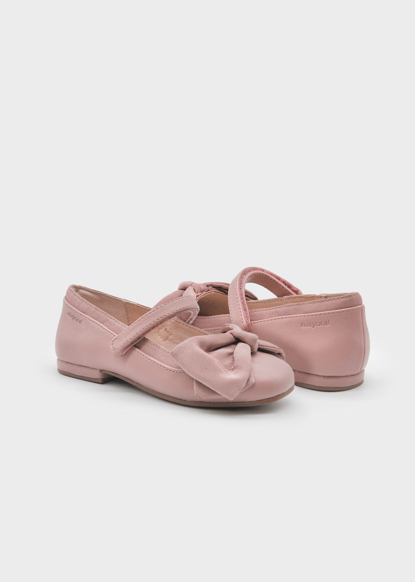 Girls Mary Janes with bow
