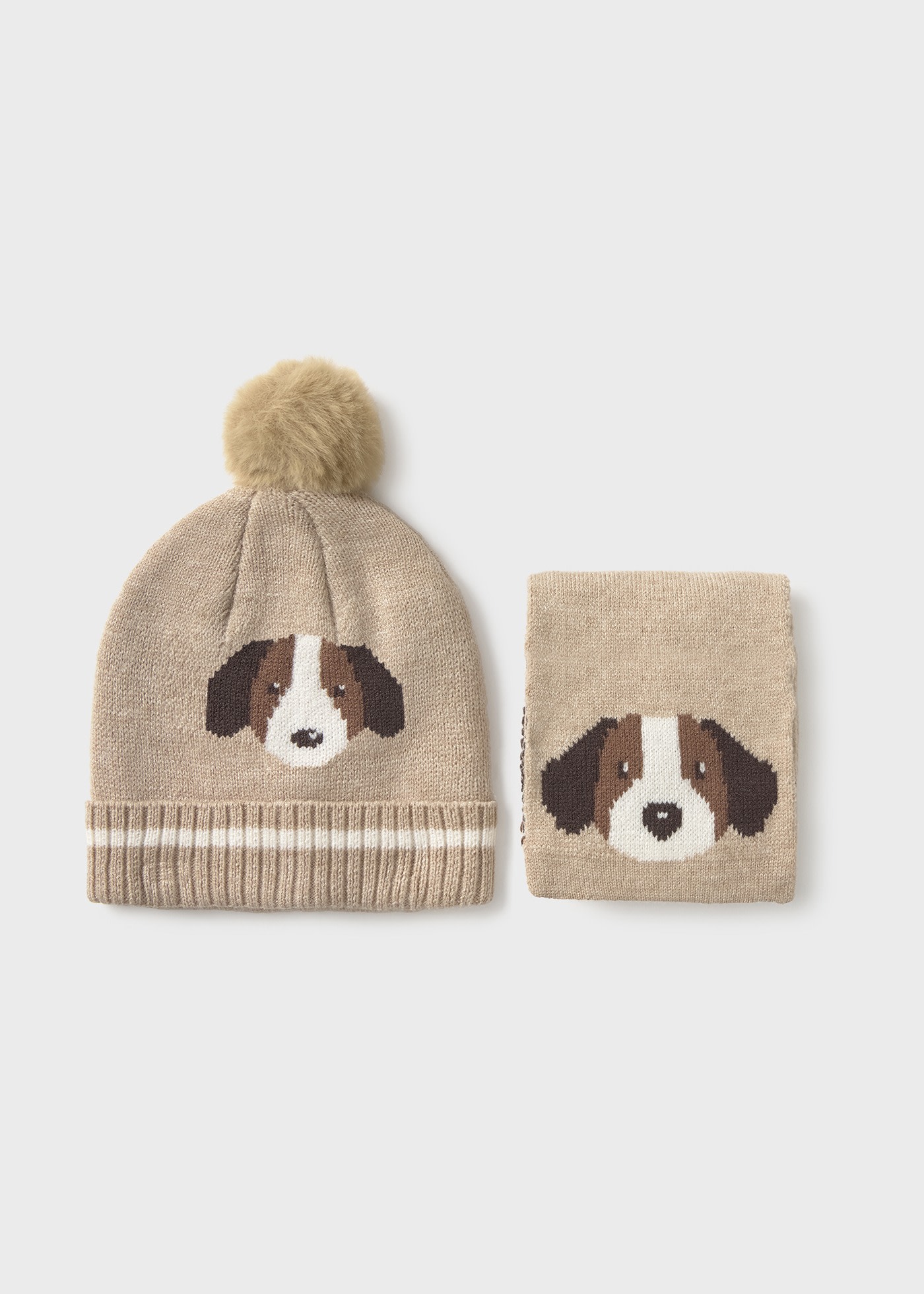 Conjunto gorro y bufanda perrito bebé