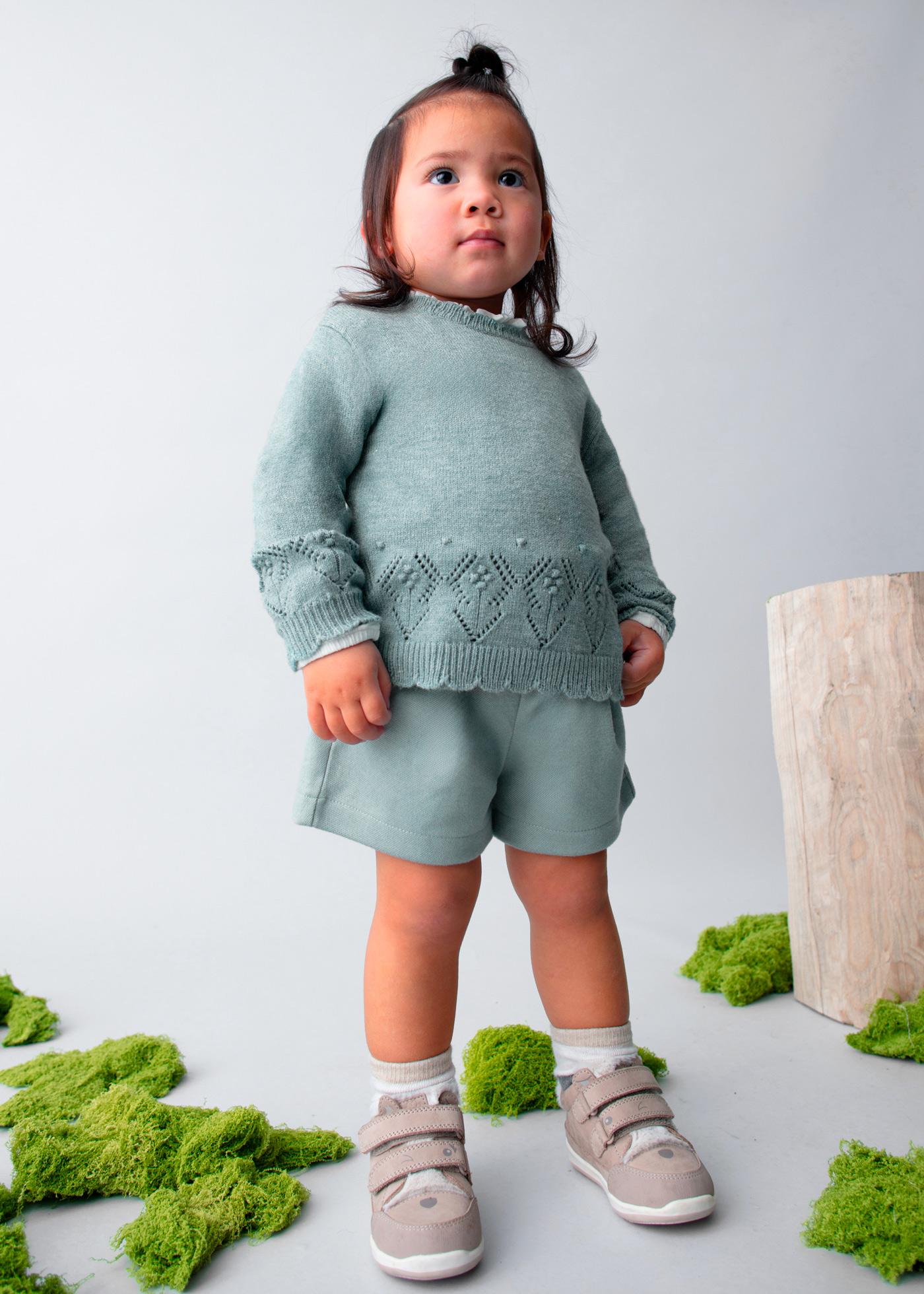 Maglione trafori neonata