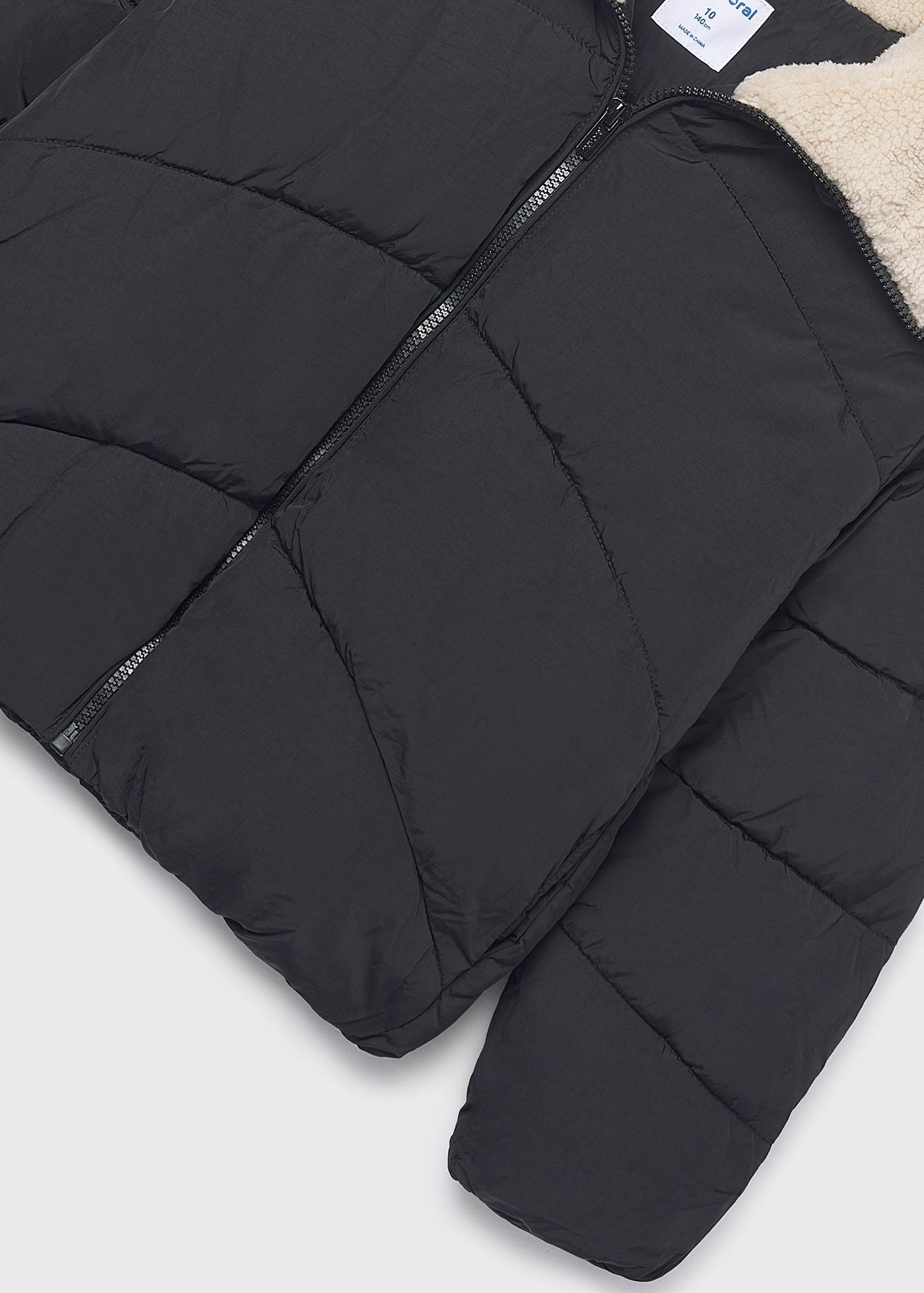 Girls coat with sheep skin collar