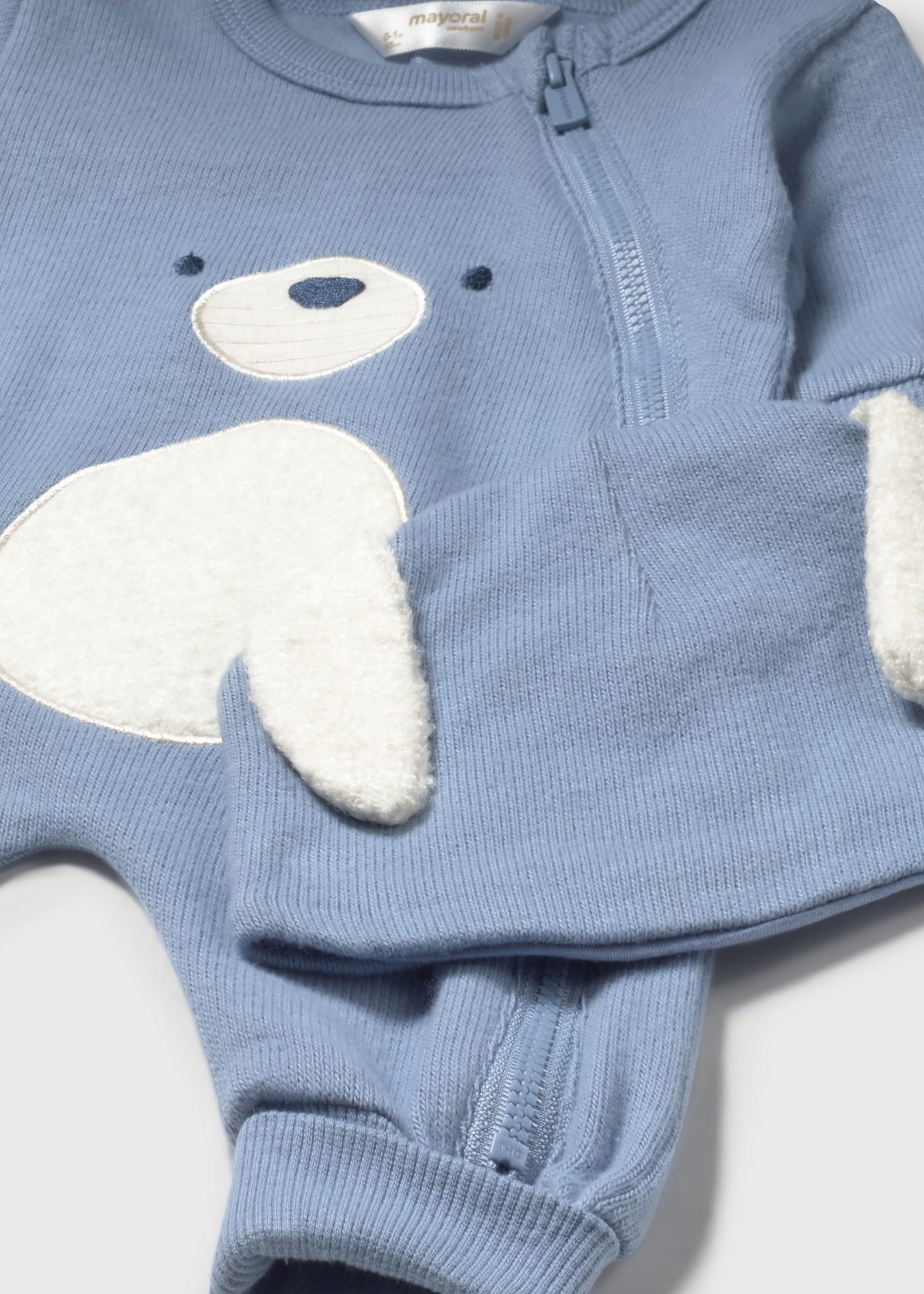Newborn animal romper suit with hat