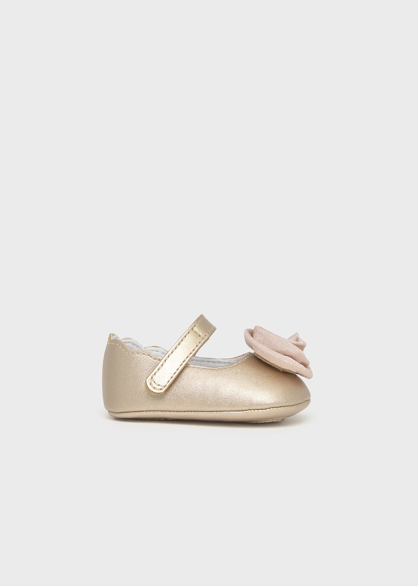 Scarpe fiore neonata