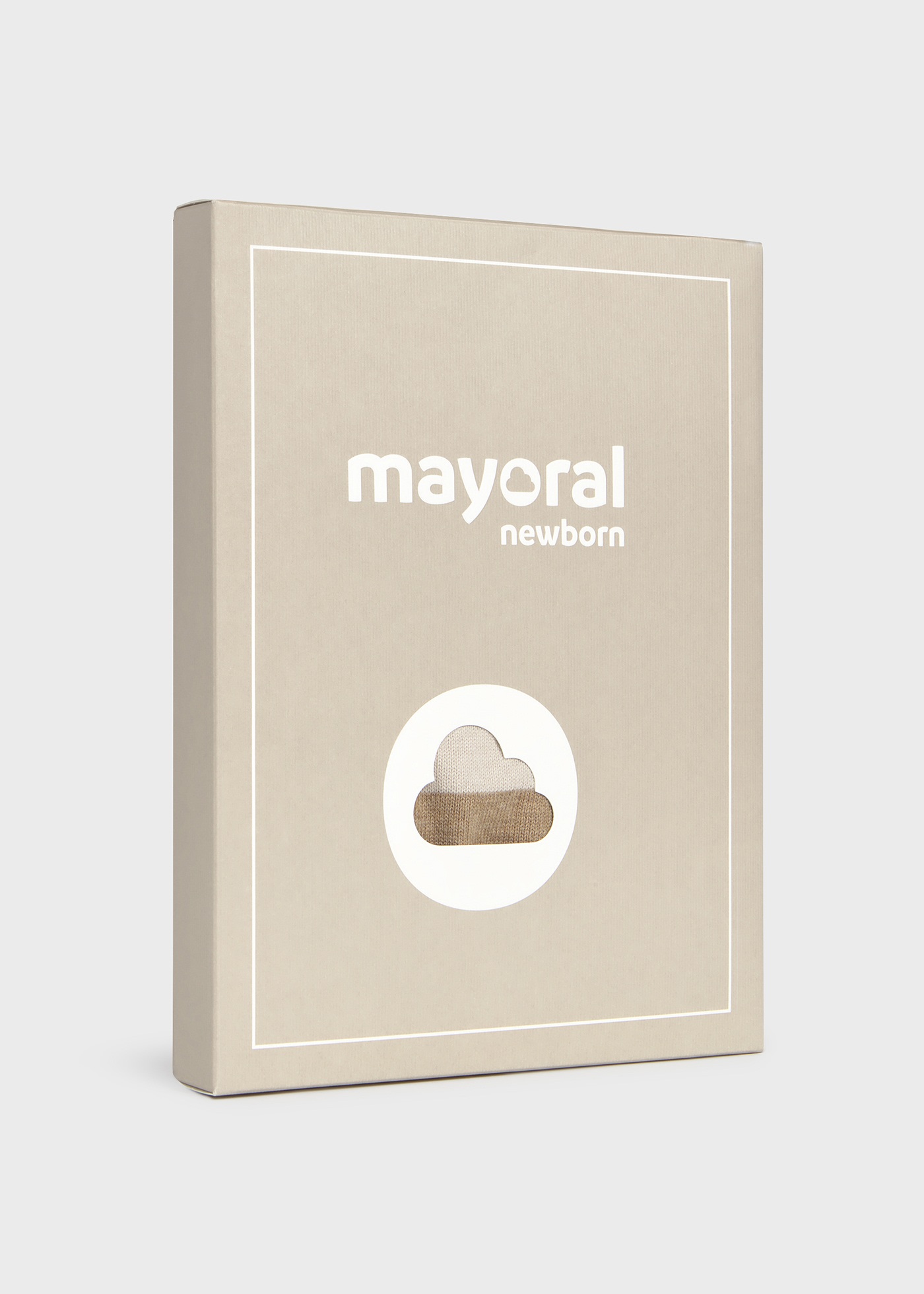 Трикотажен комплект панталон и пуловер за новородено момче