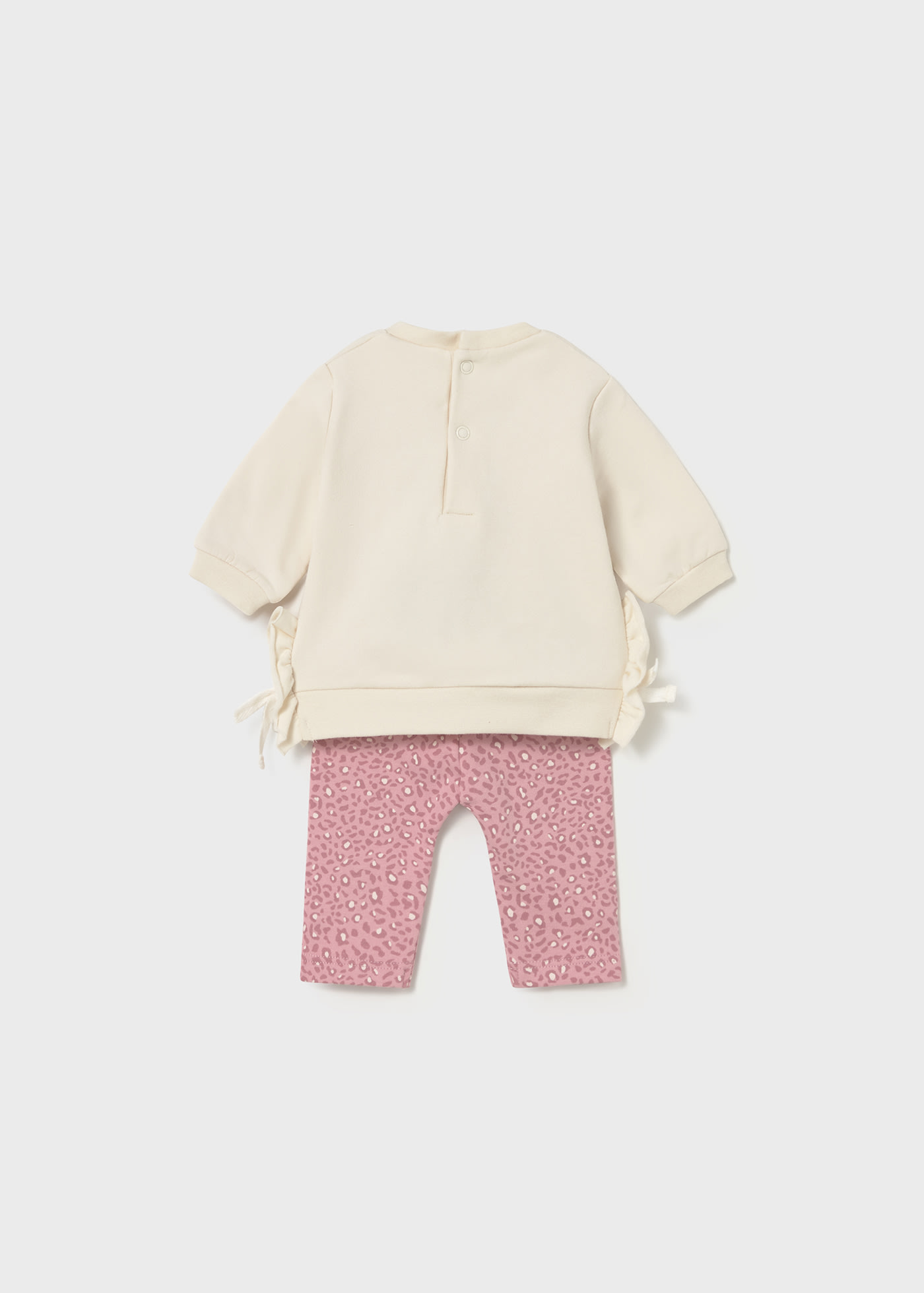 Комплект от 4 части за новородено момиче Комплект от 4 части за новородено момиче