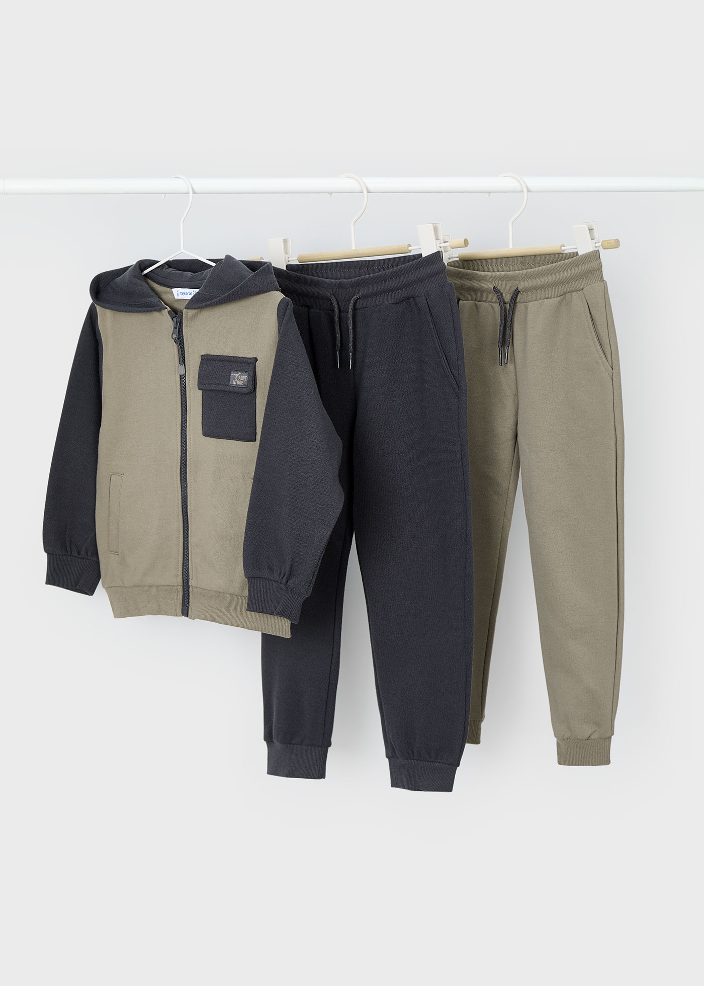 Chándal 2 pantalones niño