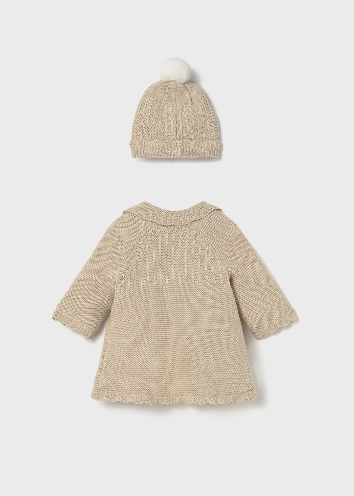 Abrigo tricot con gorro recién nacida