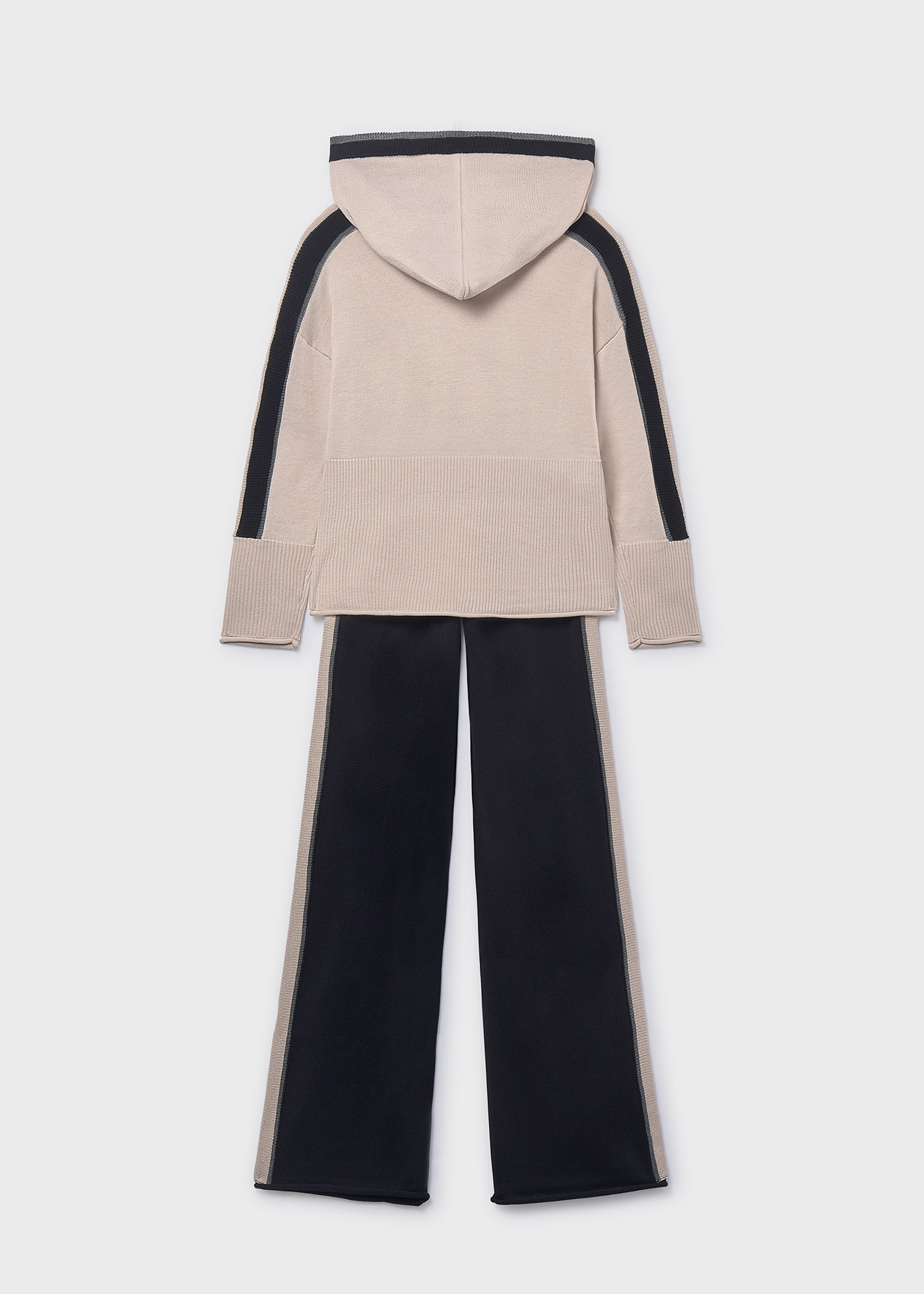 Комплект панталон и пуловер с качулка за момиче