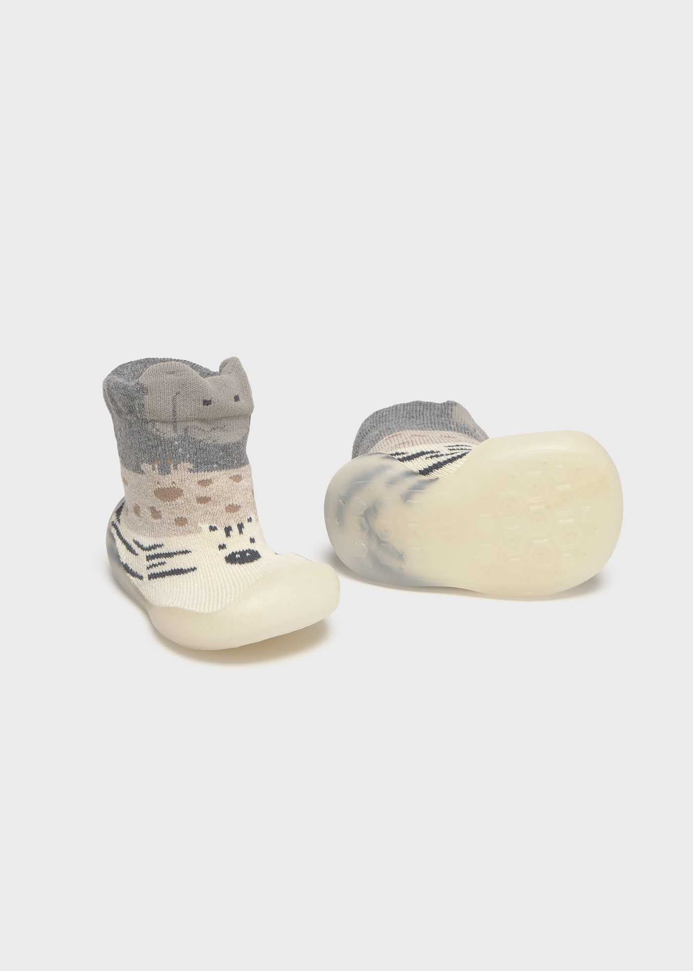 Newborn non-slip socks