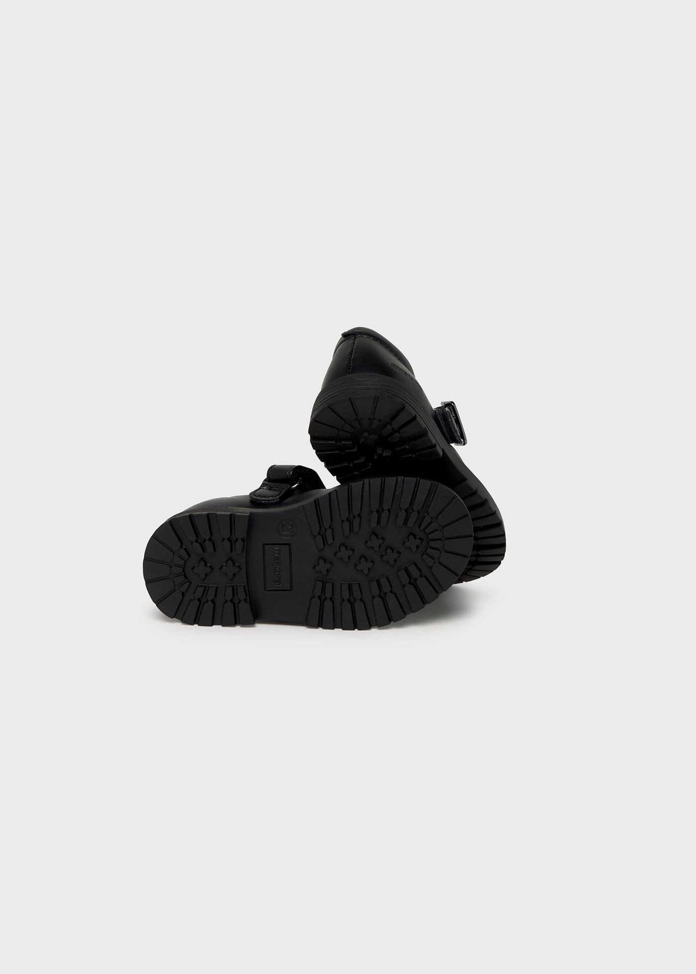 Baby Mary Janes with toothed sole