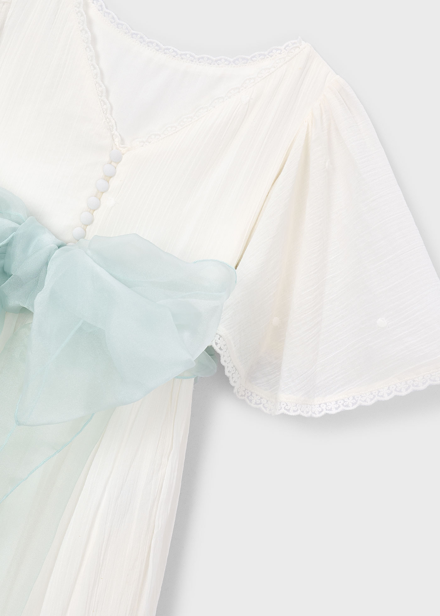 Rochie brodata fetita