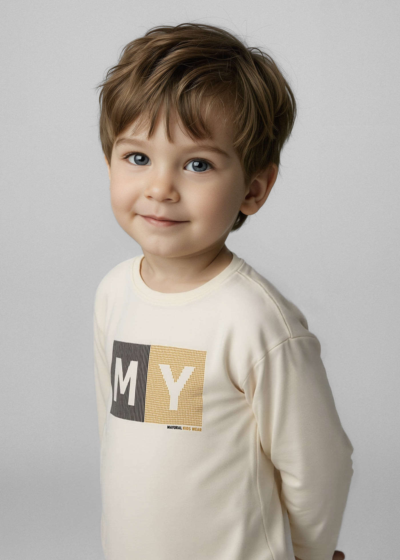 Playera letras básica niño