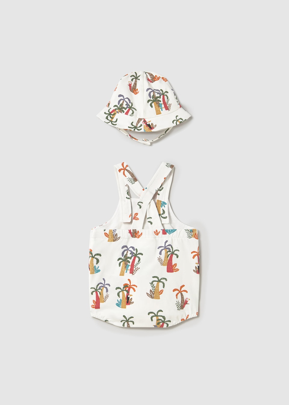 Newborn boy balloon short dungarees with bonnet