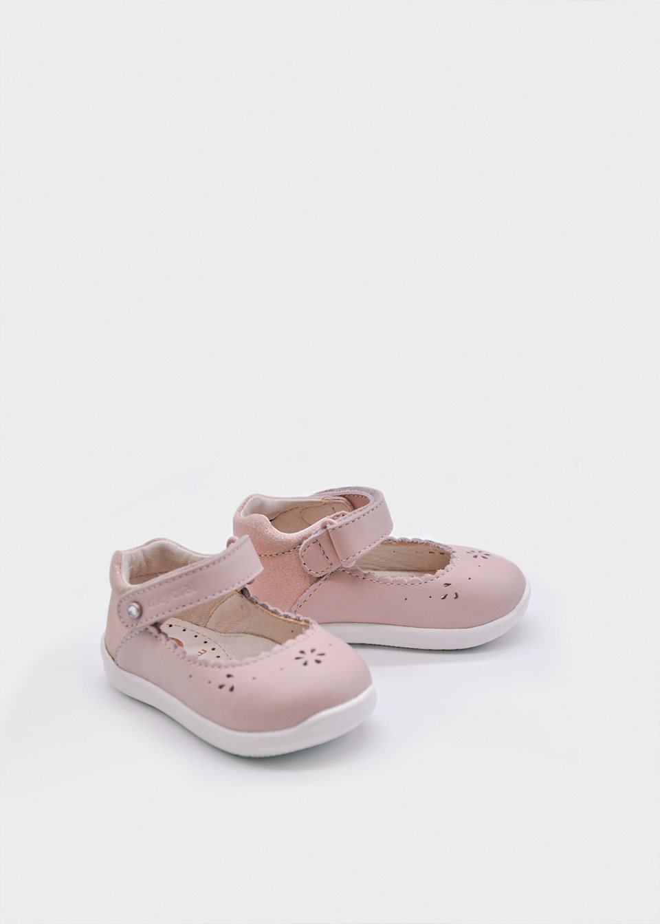 Baby openwork leather Mary Janes