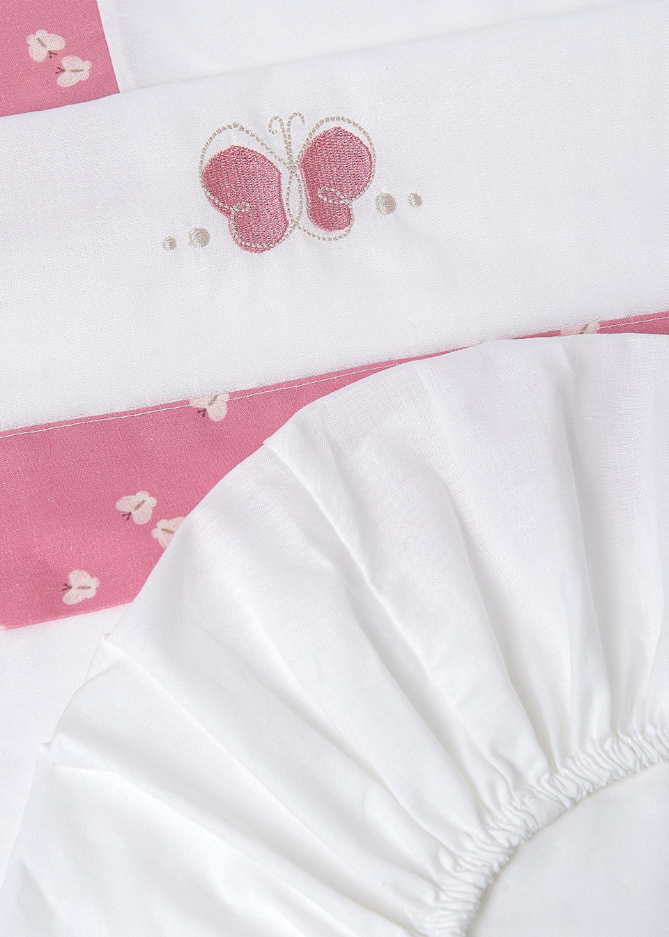 Baby set of cot sheets