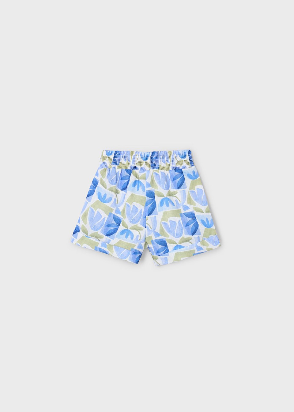 Short flores geométricas niña