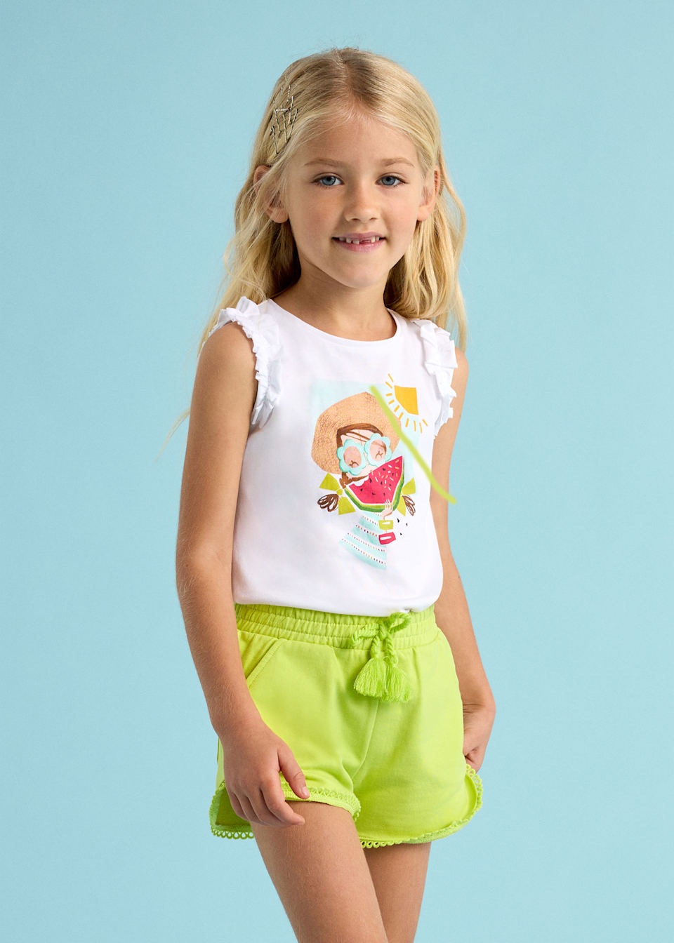 Girl basic sporty shorts