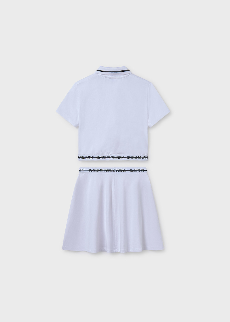 Conjunto falda y polo chica