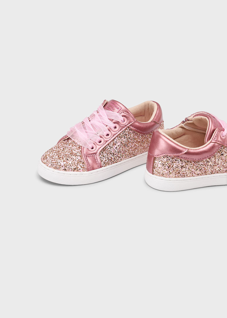 Girl glitter trainers