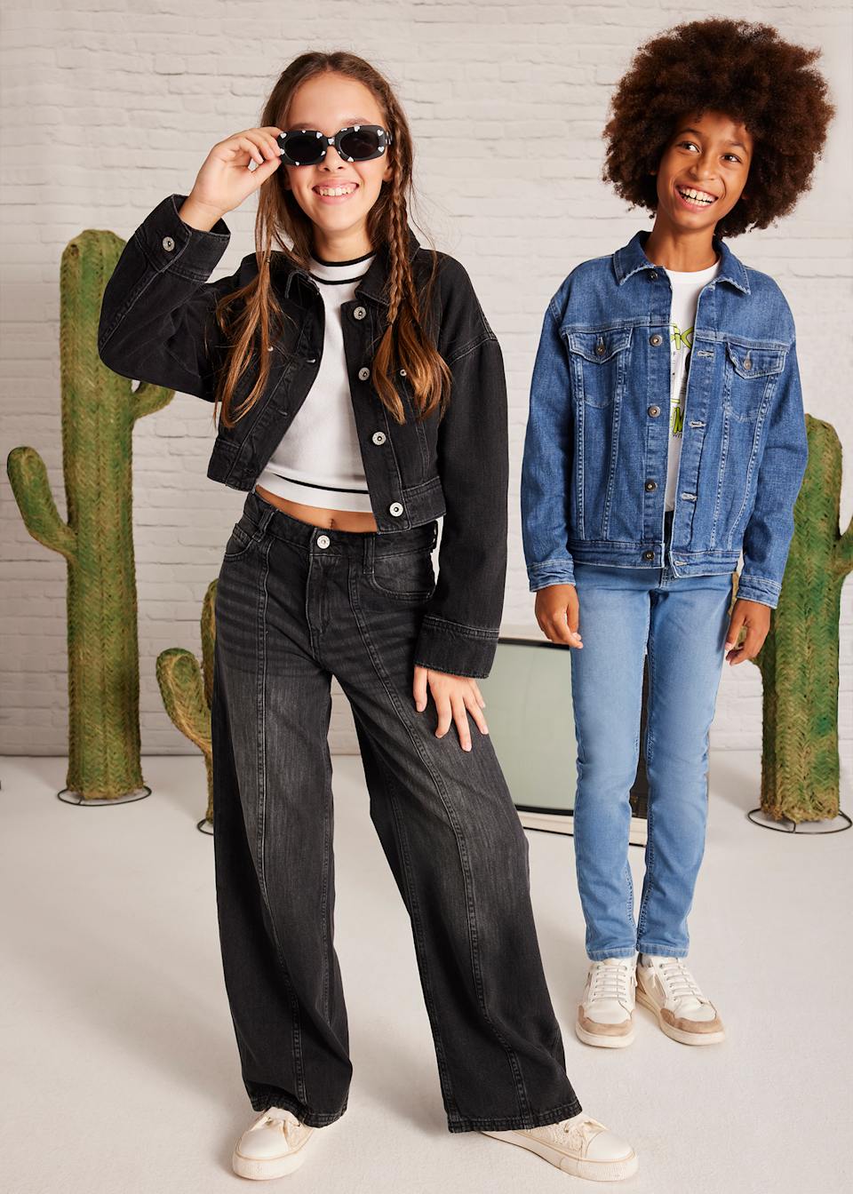 Pantaloni denim largi fata
