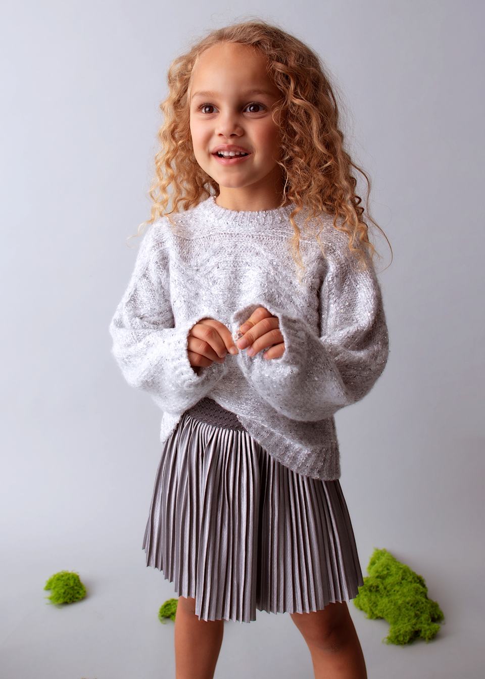 Girls pleated skirt