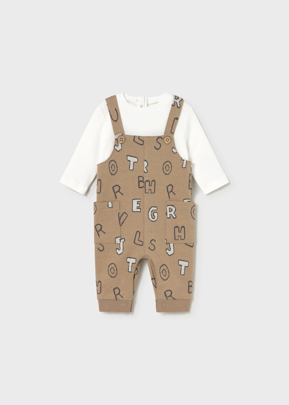Newborn romper with letter pattern