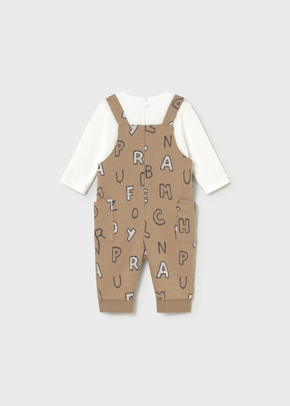 Newborn romper with letter pattern