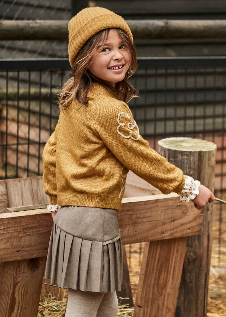 Girls pleated skort