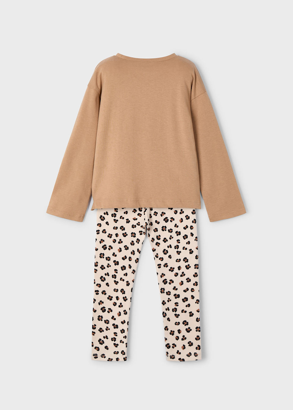 Conjunto legging estampado y playera niña