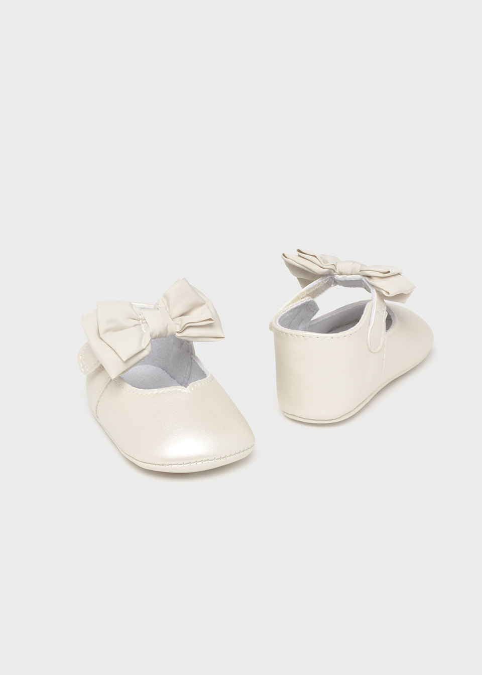 Newborn girl bow Mary Janes