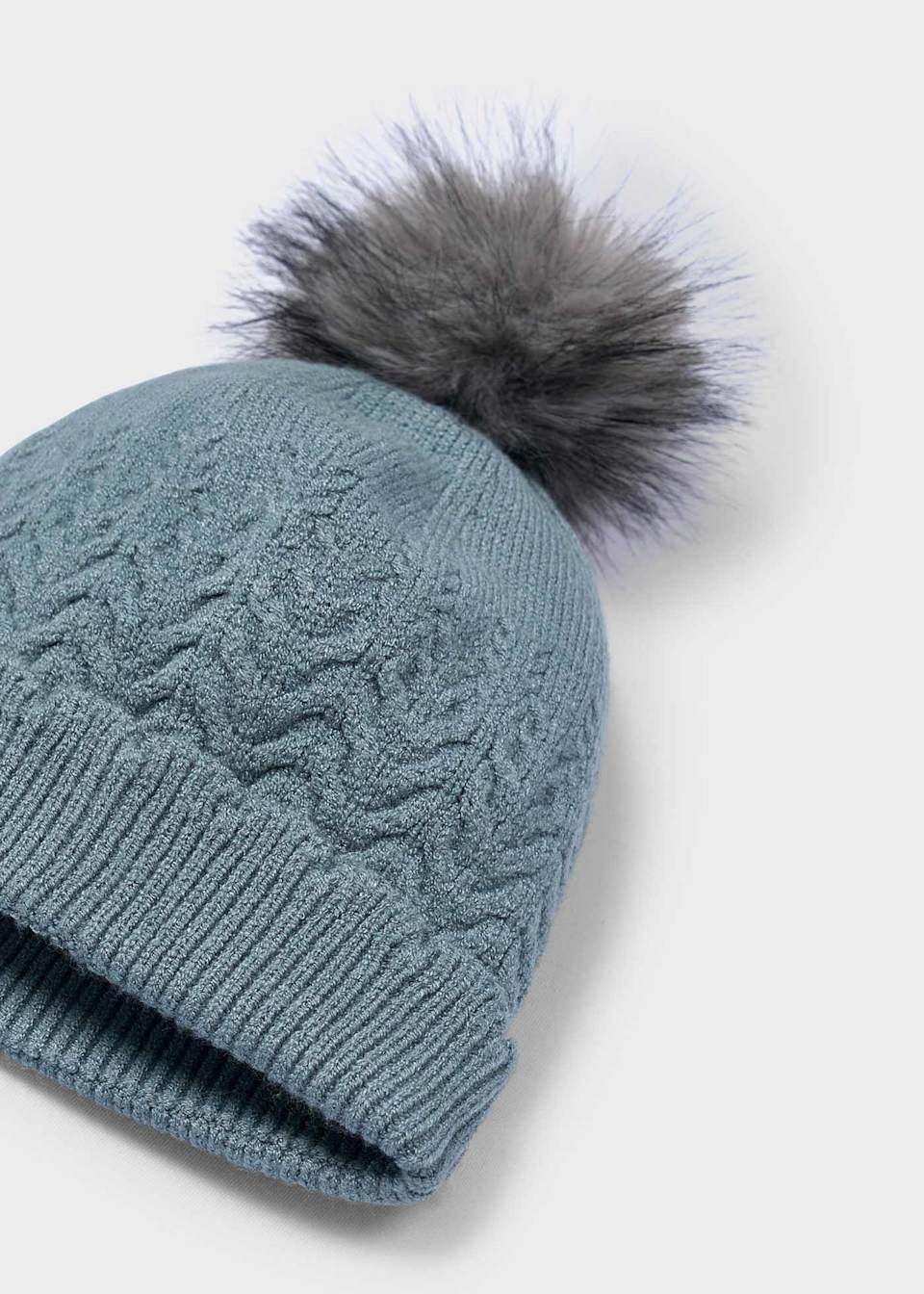 Gorro pompón niña