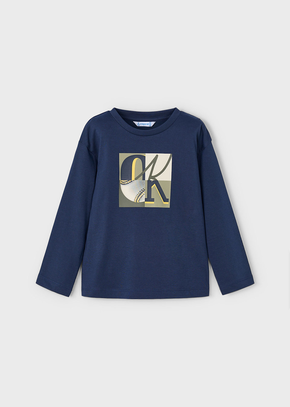 Boys long sleeved letters shirt