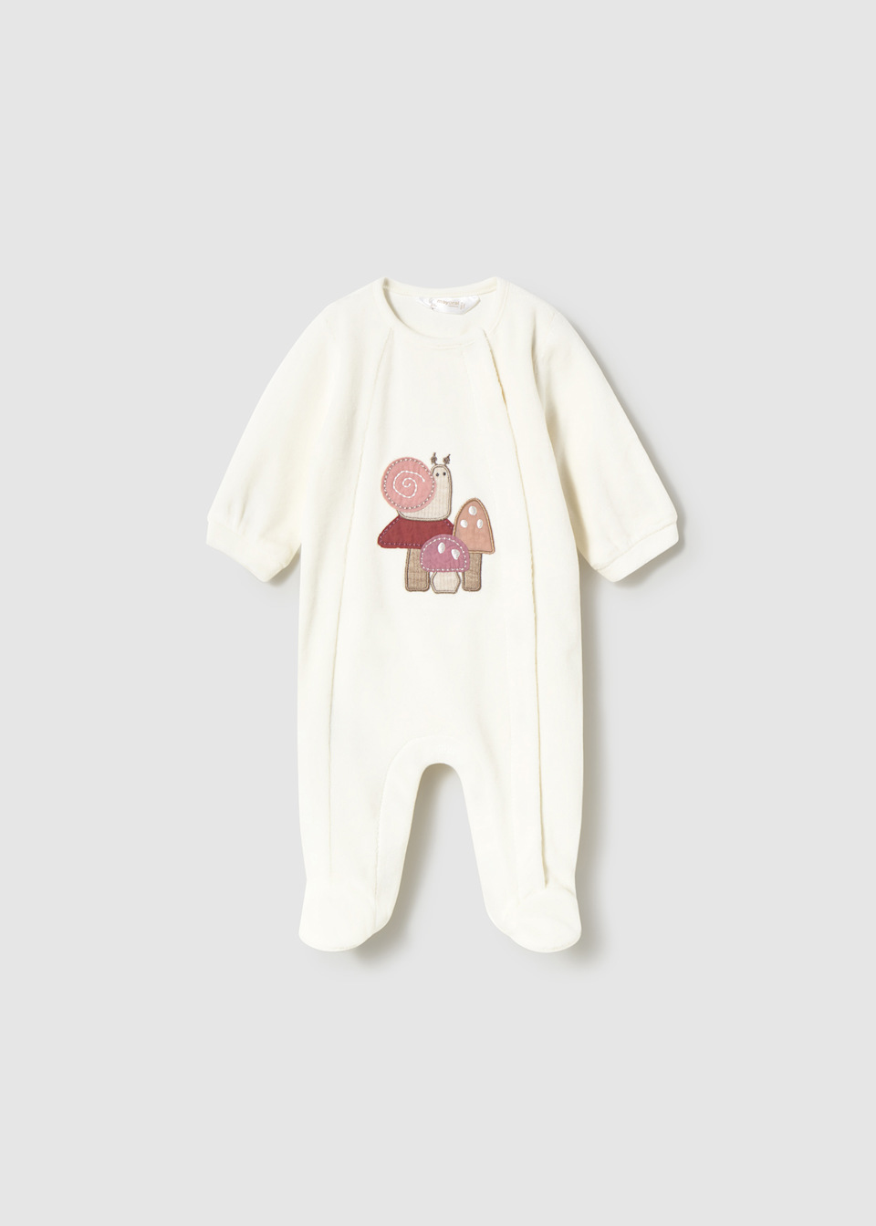 Newborn romper with feet