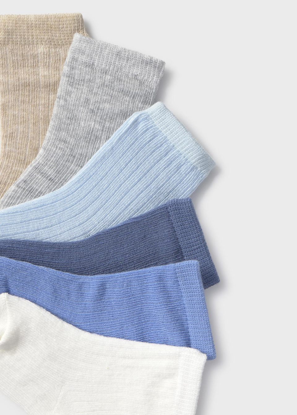 Newborn 6 pack of plain socks
