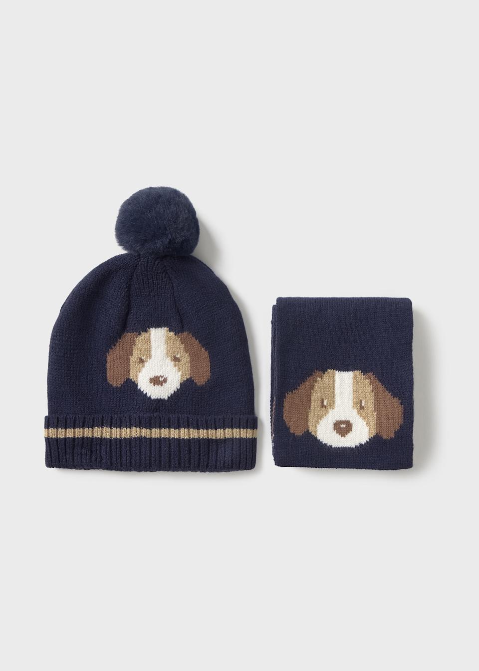 Baby dog motif hat and scarf set
