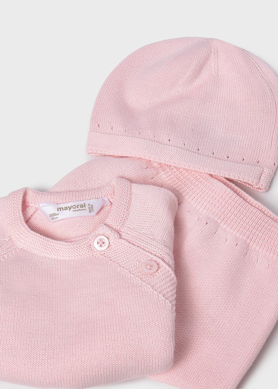 Baby unisex 3 piece knitted gift set