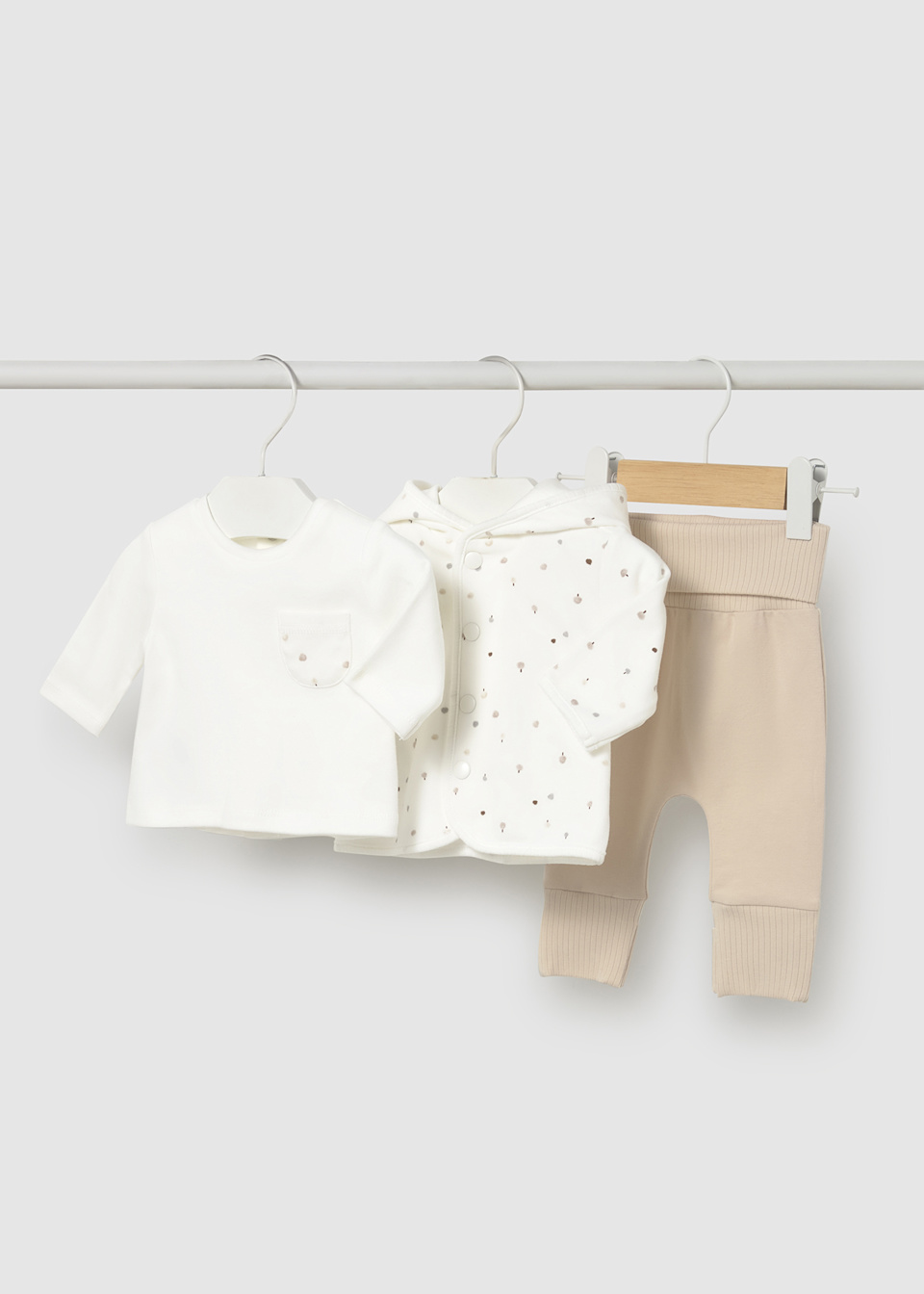 Newborn tracksuit set with t-shirt