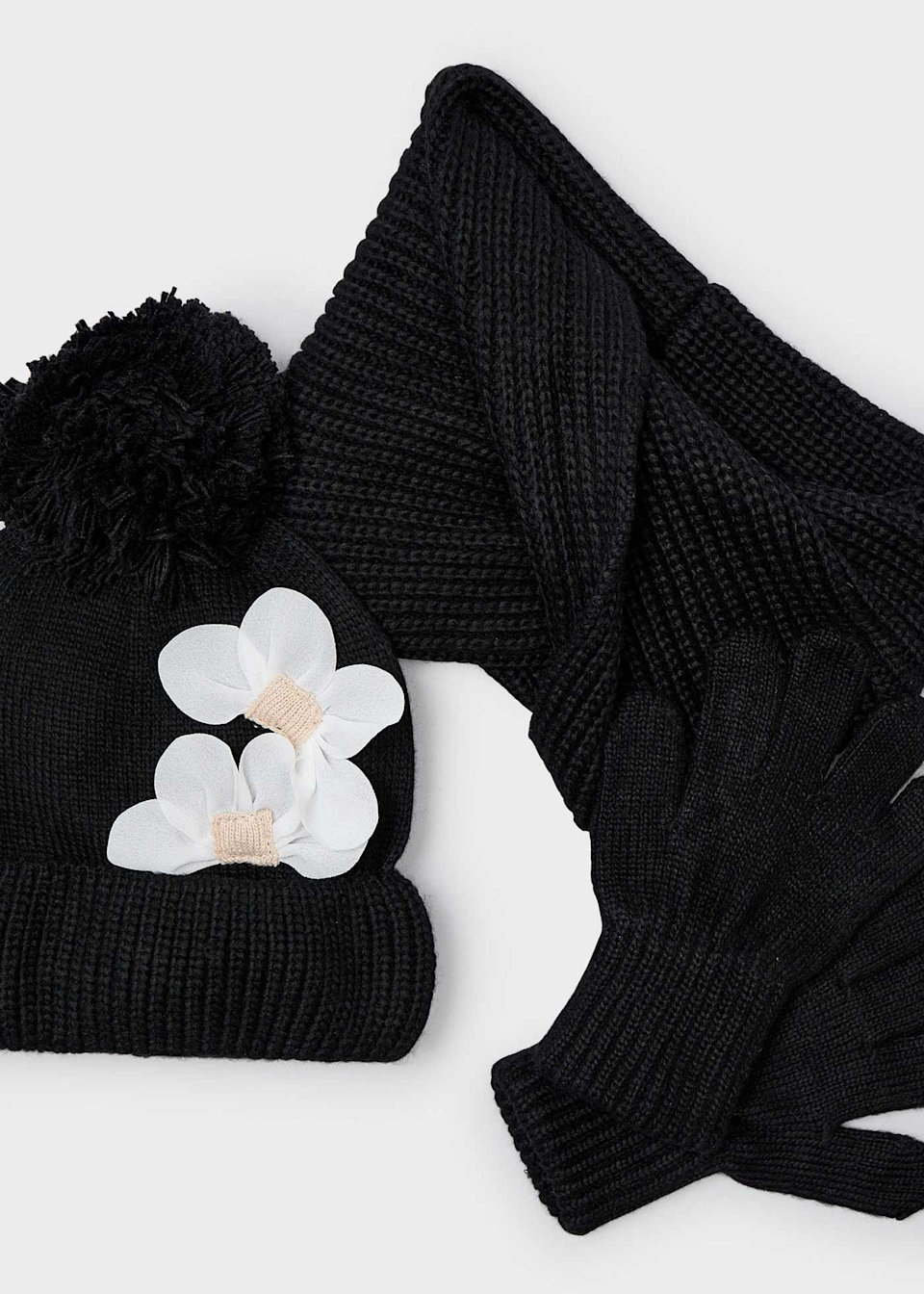 Girls 3 piece scarf set