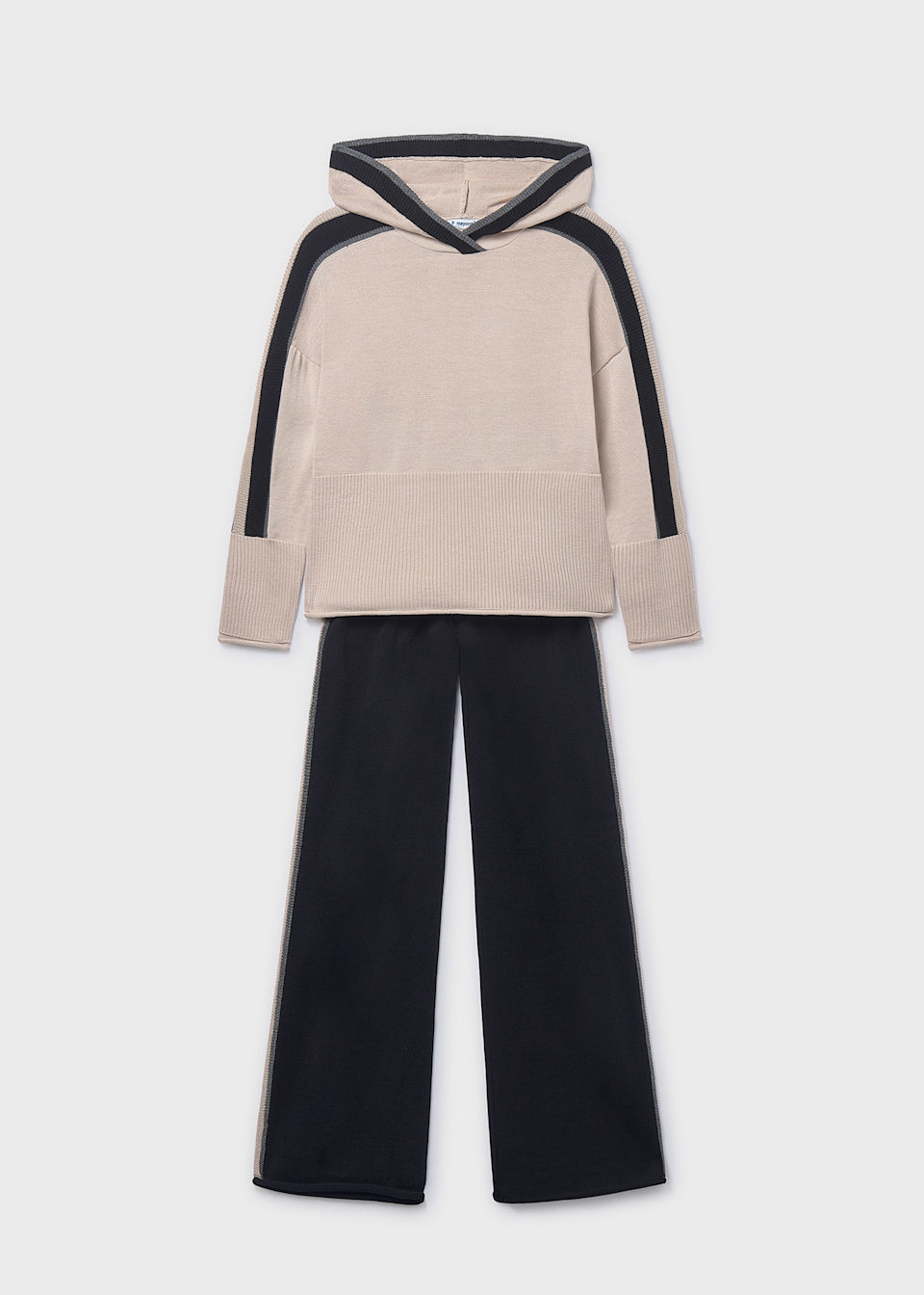 Girls trousers and hoody set