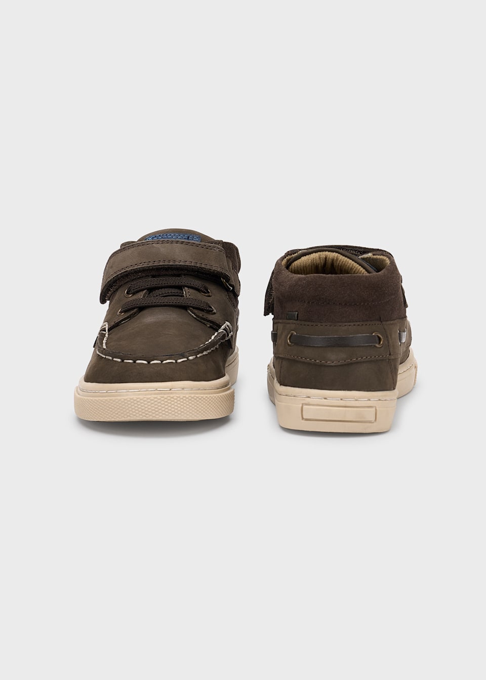 Boys boat shoes