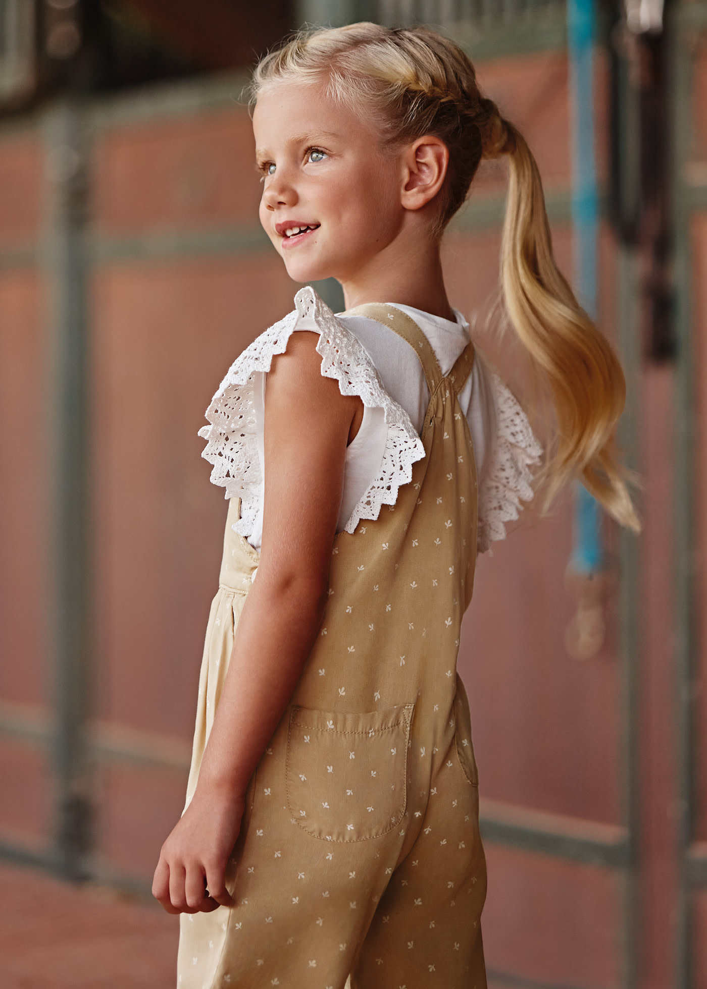 Langer ärmelloser Latzhose Für Mädchen - Elastischer Bund In Fuchsia (Größe 12 Jahre)