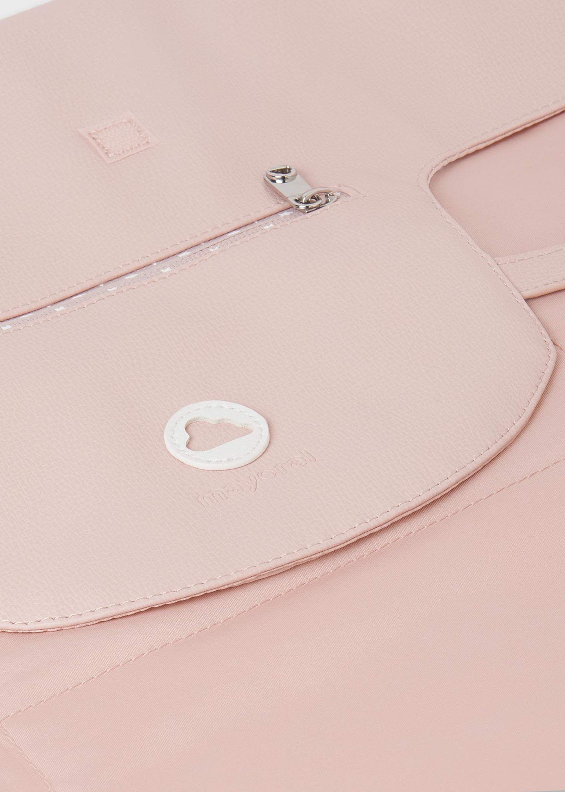 Sac à langer détail logo bébé Sac à langer détail logo bébé