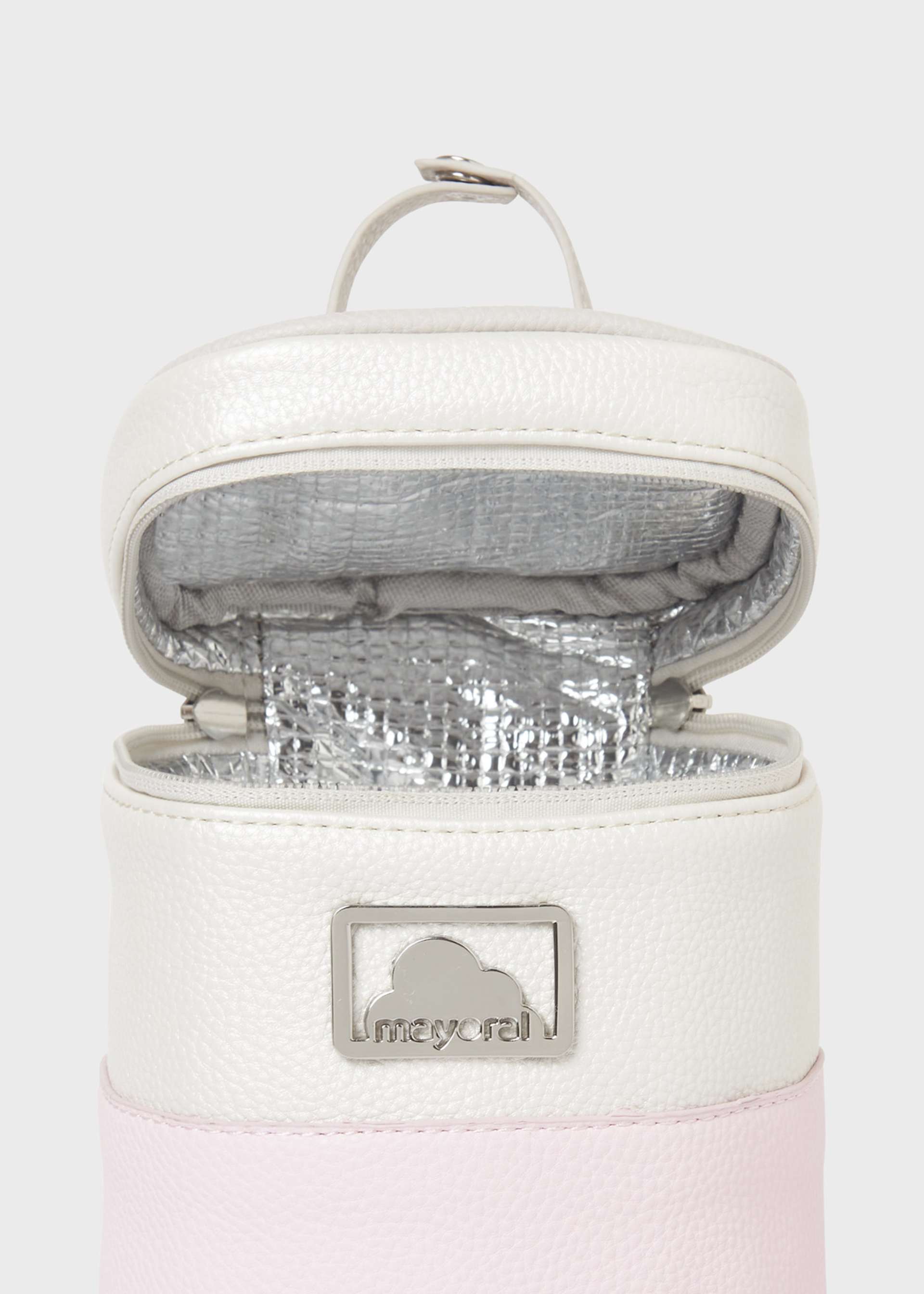 Nevera pequeña bebé